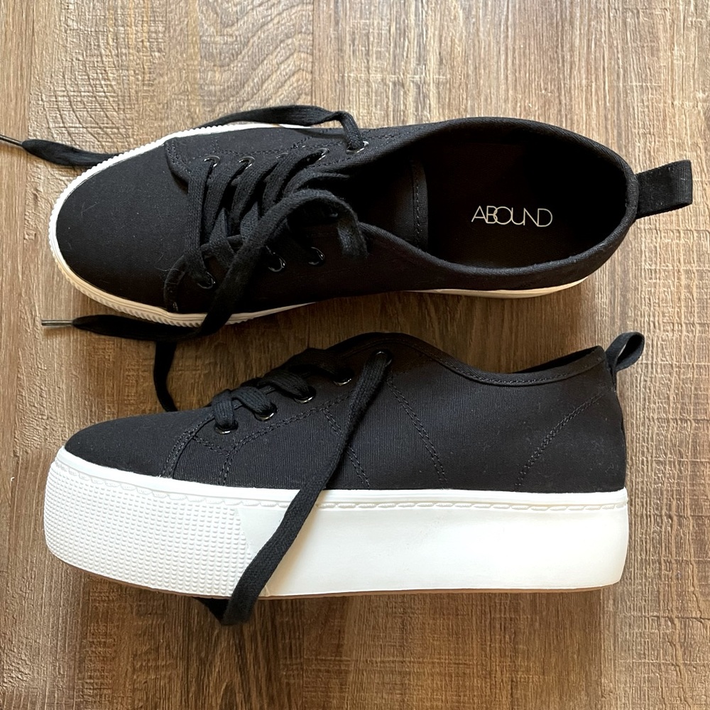Abound Black Platform Sneakers